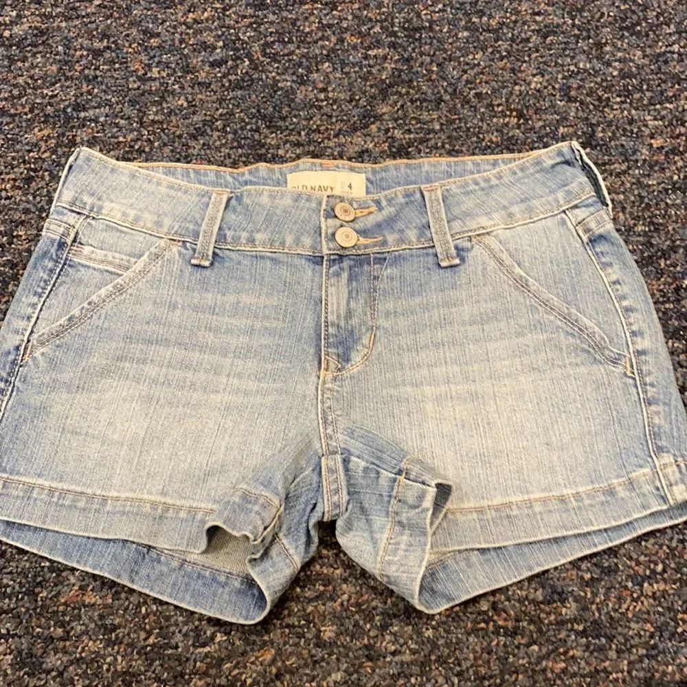 Old navy shorts sz. 4